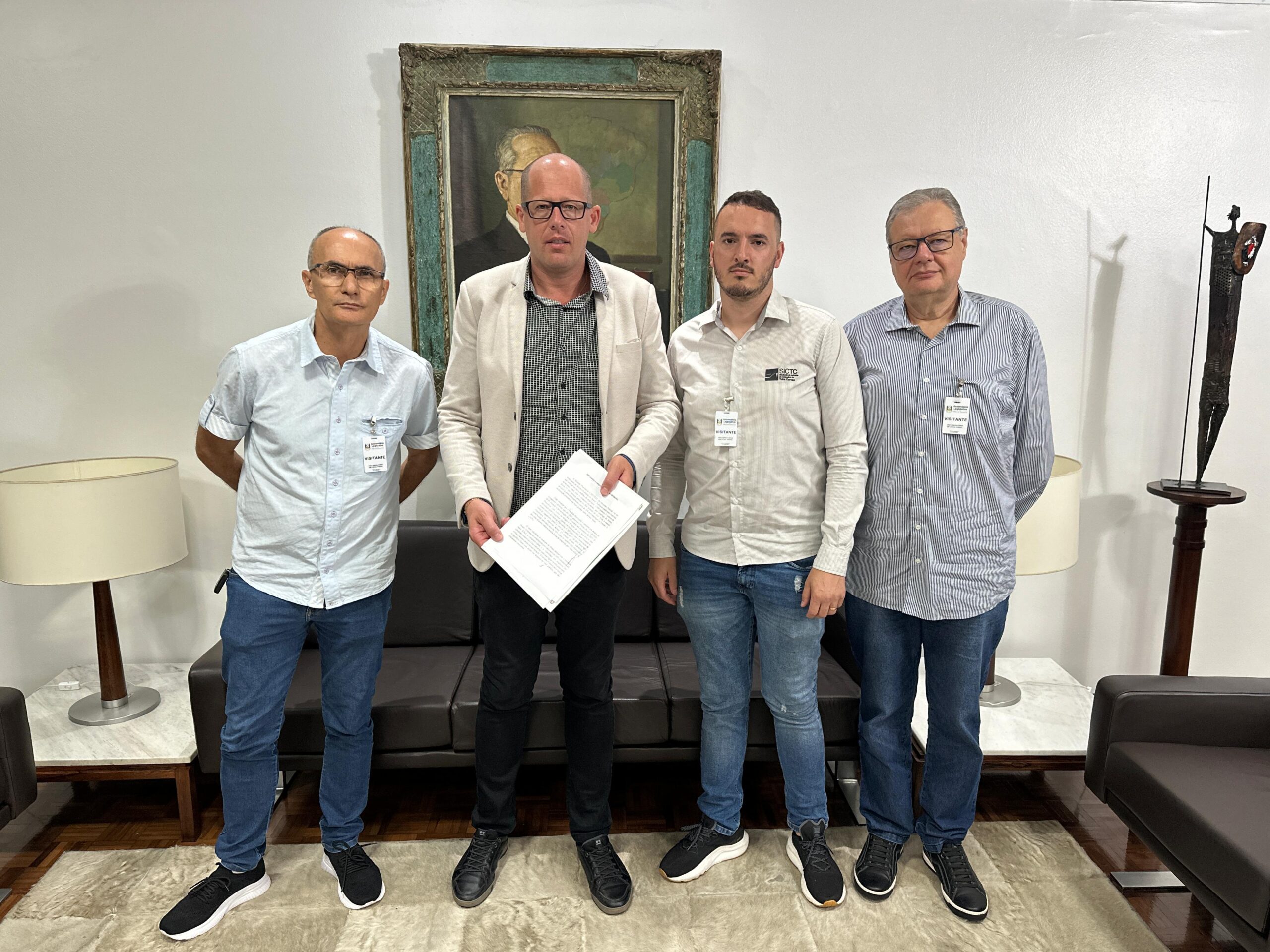 Deputado Joel mobiliza calçadistas contra Medida Provisória que reonera setor