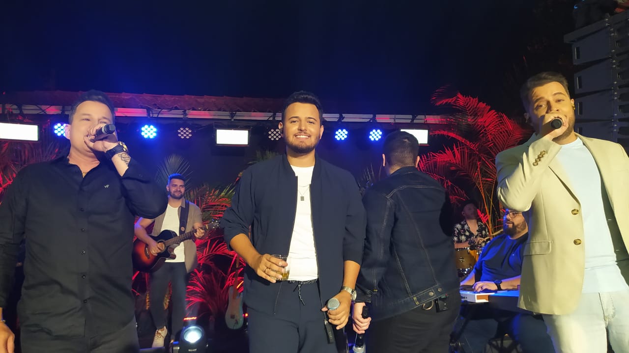 Ruan Victor grava terceira edição do "Nostalgia" com participação de João Neto e Frederico