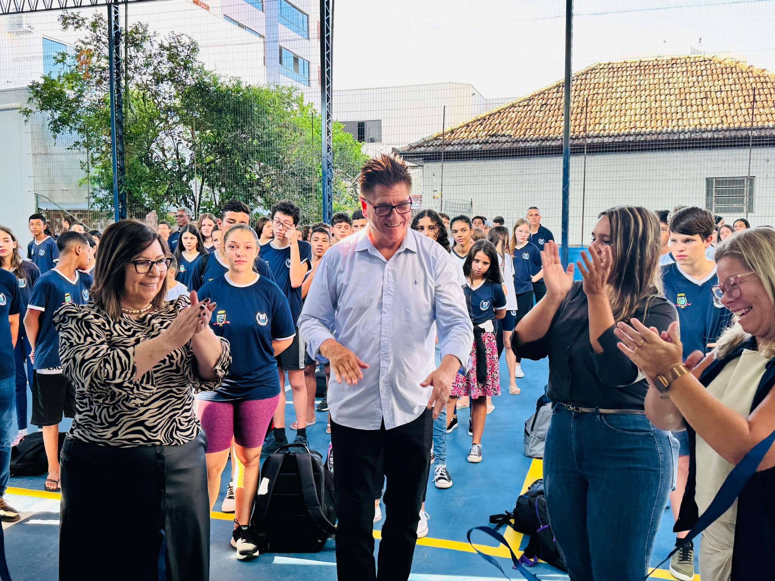 Prefeitura de Taquara realiza a entrega das obras na Escola Cívico-Militar