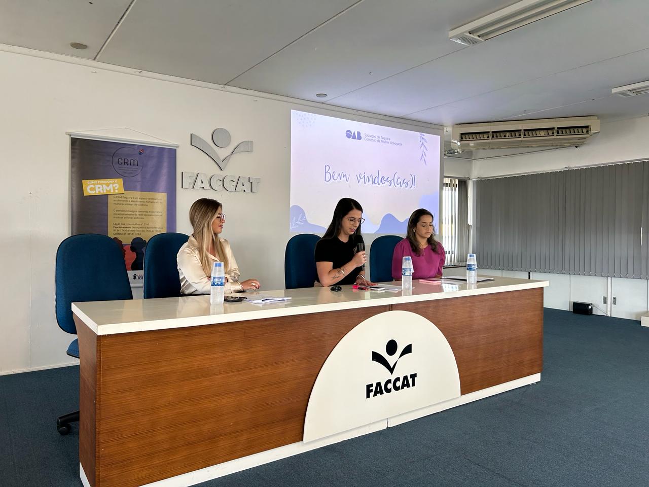 Seminário sobre políticas públicas para as mulheres é promovido em Taquara