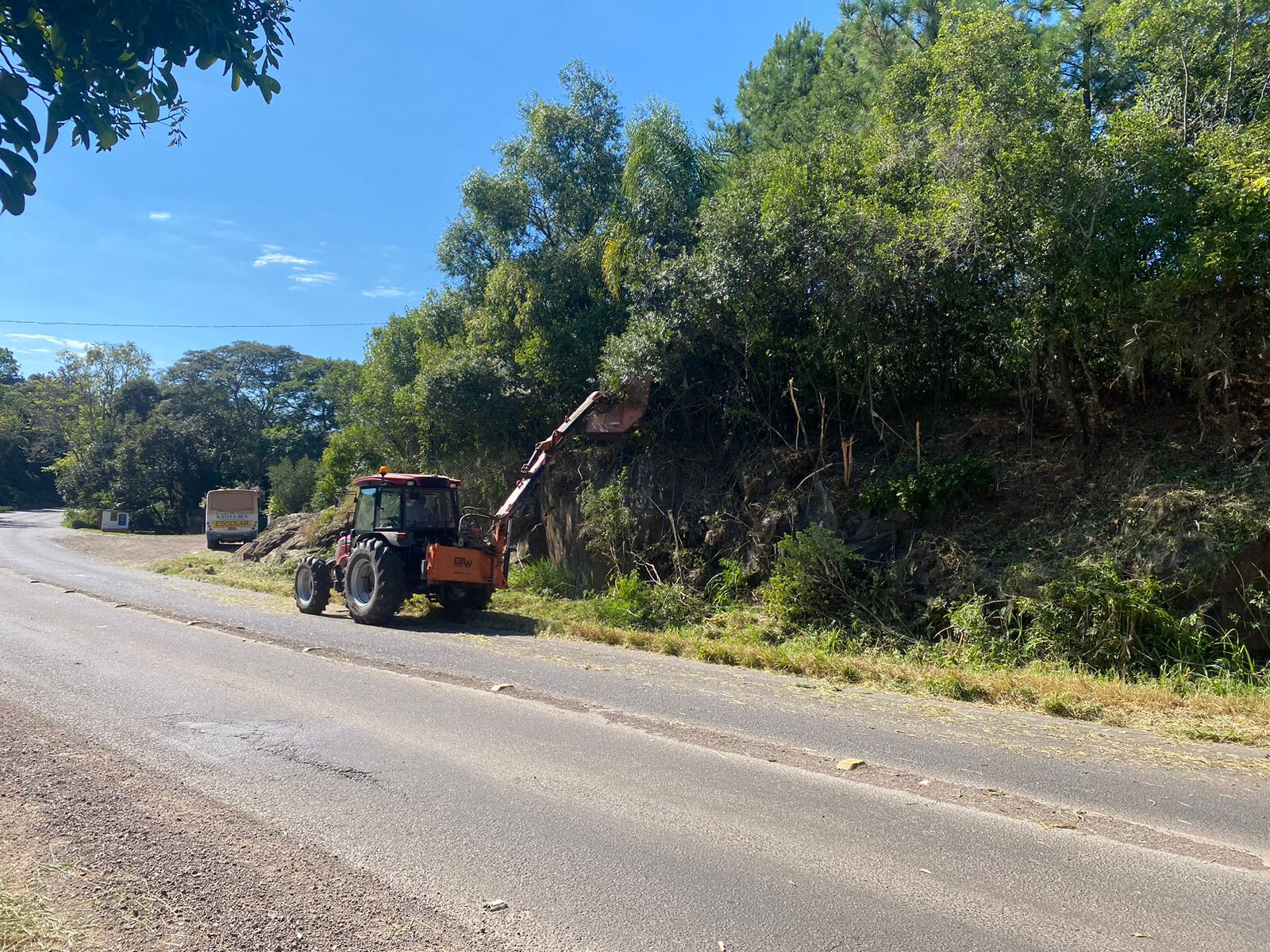 Prefeitura divulga obras de infraestrutura sendo realizadas no interior de Taquara