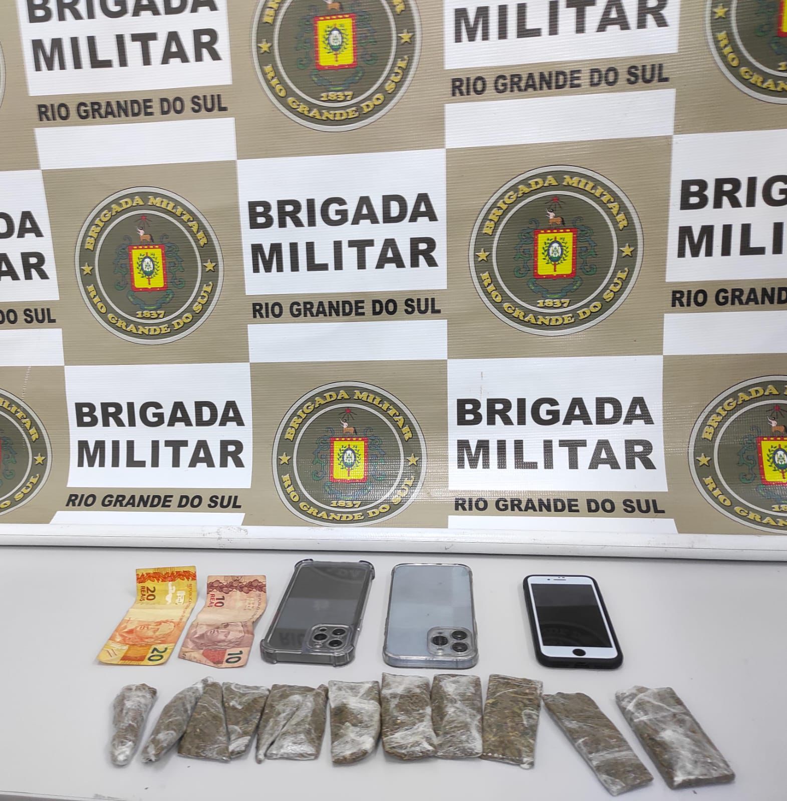 Casal é preso por tráfico de drogas em Parobé