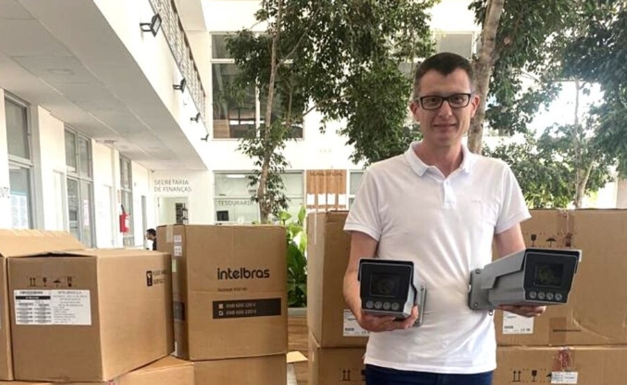 Leandro Hörlle recebe título de Prefeito Inovador por trabalho em sistema de videomonitoramento de Igrejinha