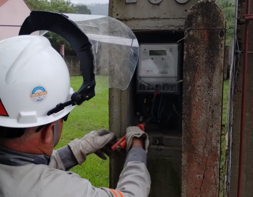 Proprietário de empresa é detido por furto de energia elétrica em Três Coroas