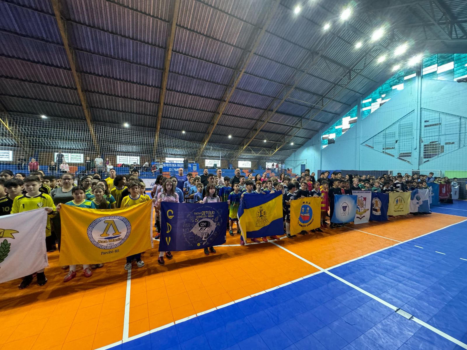 Prefeitura realiza abertura da 7ª edição dos Jogos Escolares de Parobé