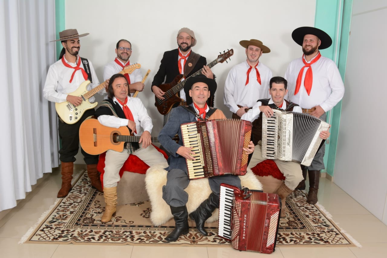 Os Bertussi trarão o tradicionalismo gaúcho para o palco do Taquara Campo