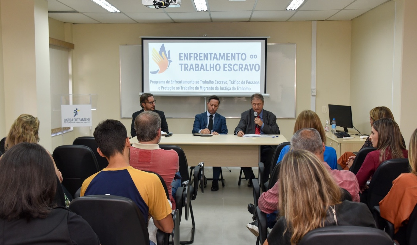 TRT-4 promove reunião para discutir medidas de enfrentamento após caso de trabalho escravo em Taquara