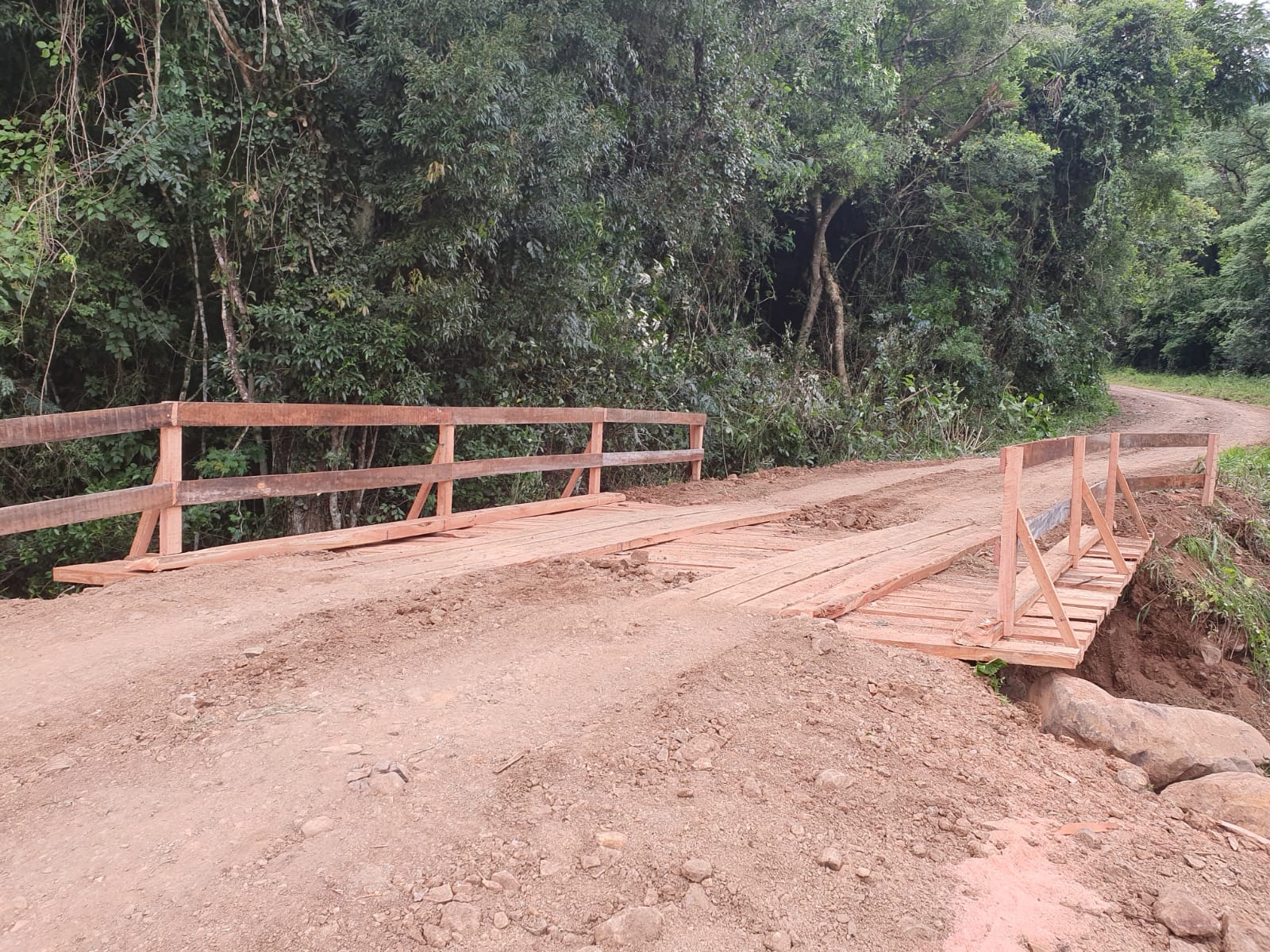 Prefeitura de Riozinho conclui construções de pontes iniciadas em 2024