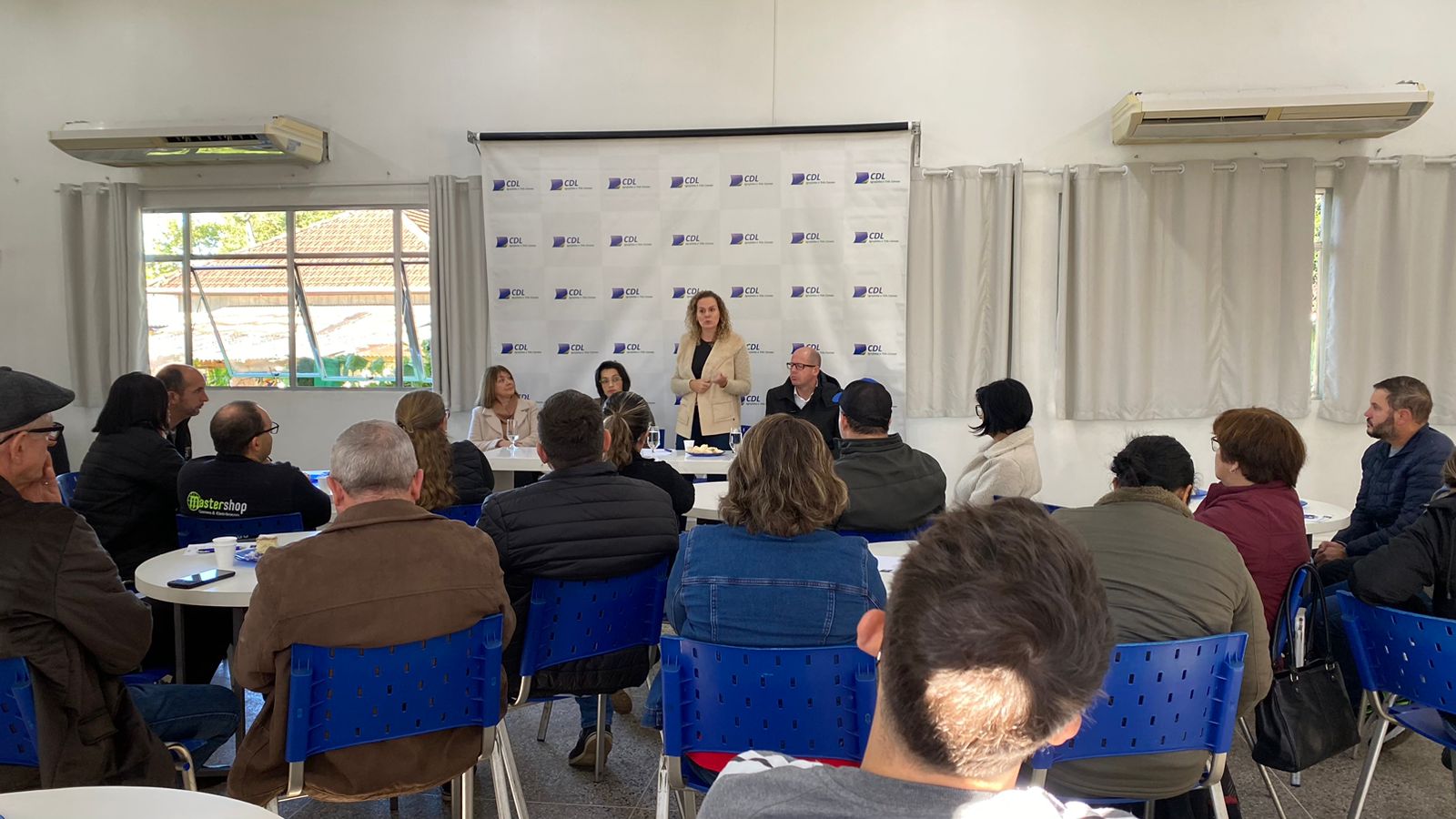 CDL Igrejinha e Três Coroas promove debate sobre a reconstrução dos negócios no pós-enchente