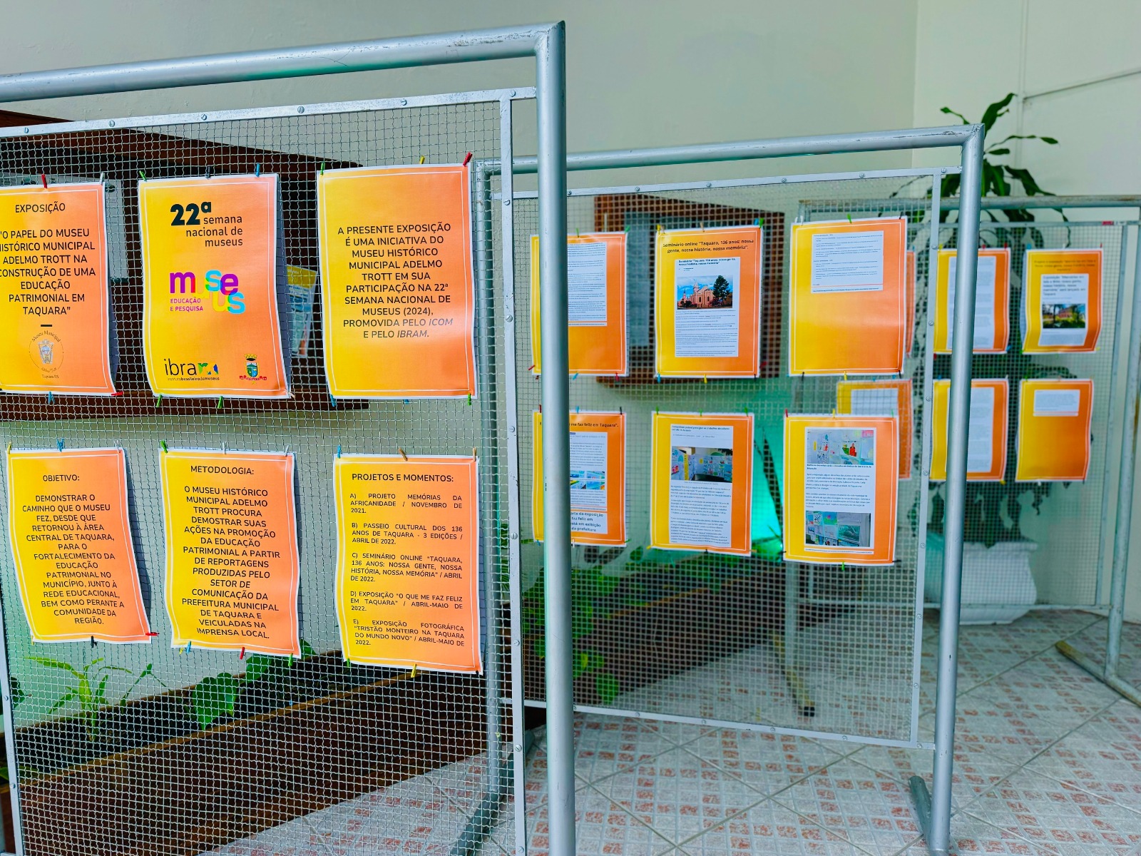Exposição sobre o Museu Adelmo Trott segue até quarta-feira no saguão da Prefeitura de Taquara