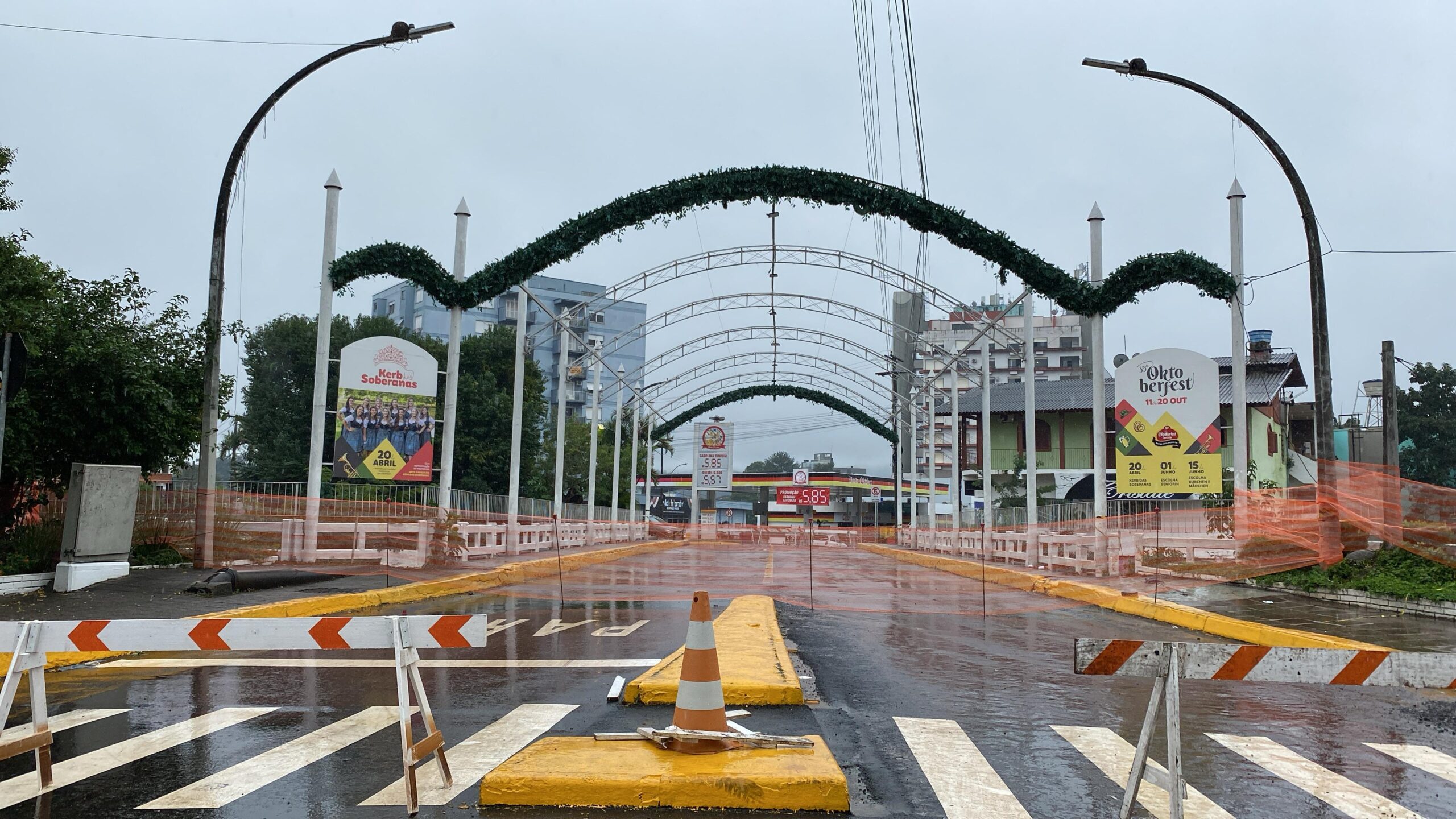 Prefeitura de Igrejinha alerta comunidade sobre interdição da ponte do Centro