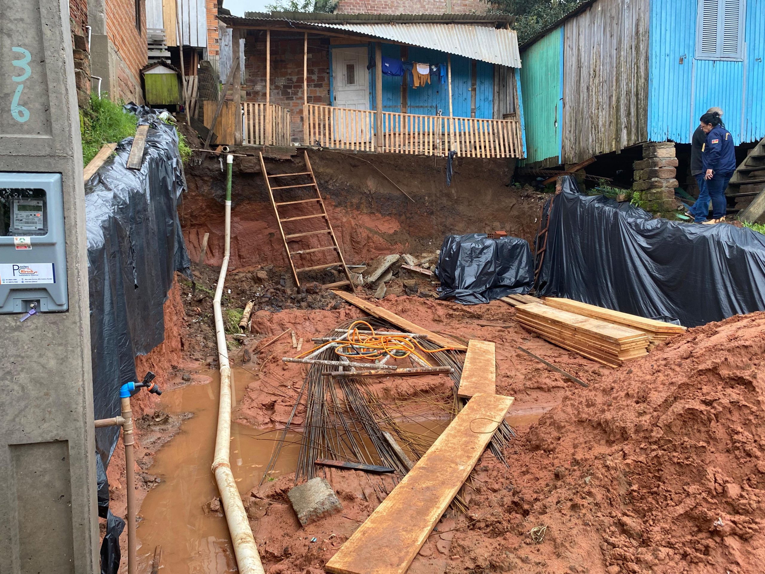 Defesa Civil de Igrejinha analisa pontos de deslizamentos de terras