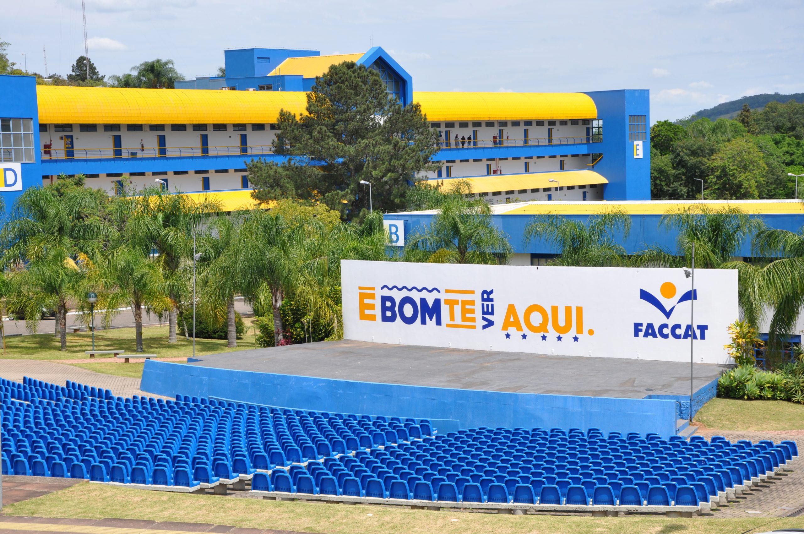 14ª Semana de Enfermagem da Faccat destaca a integração entre tecnologia, humanização e qualificação profissional