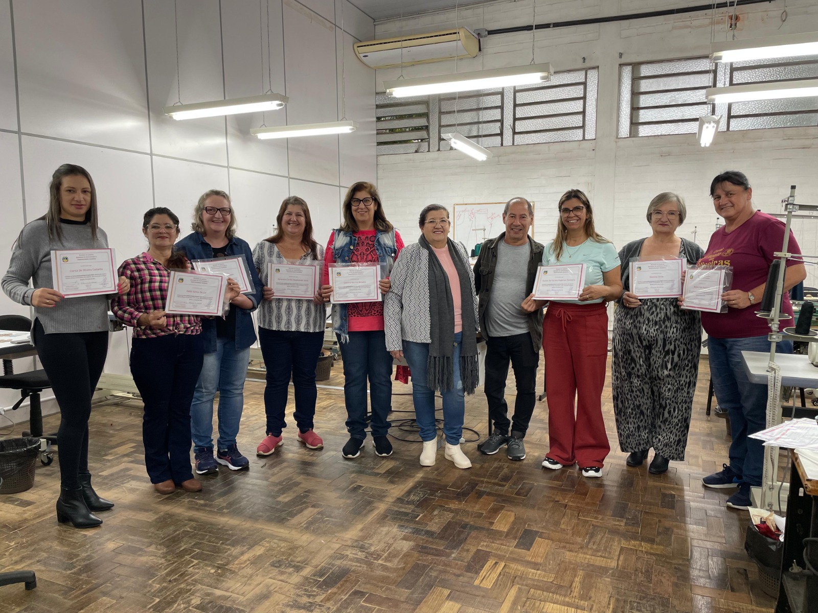 Igrejinha realiza formatura de alunos de Corte e Costura Têxtil do Projeto RS Qualificação