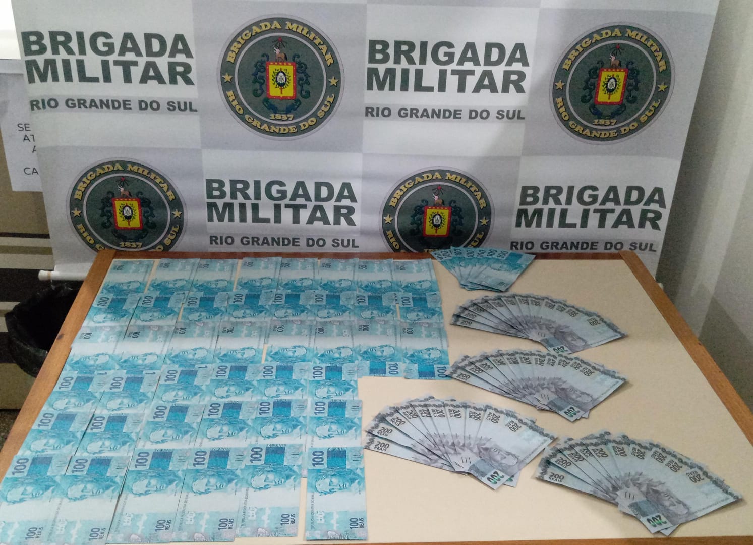 Indivíduo é preso com mais de R$ 13 mil em notas falsas na cidade de Três Coroas