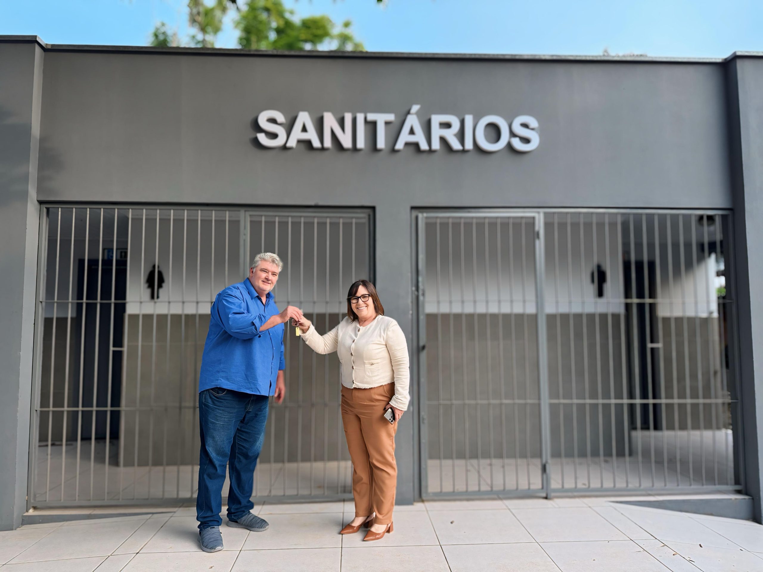 Banheiros da Praça da Bandeira são reformados em Taquara