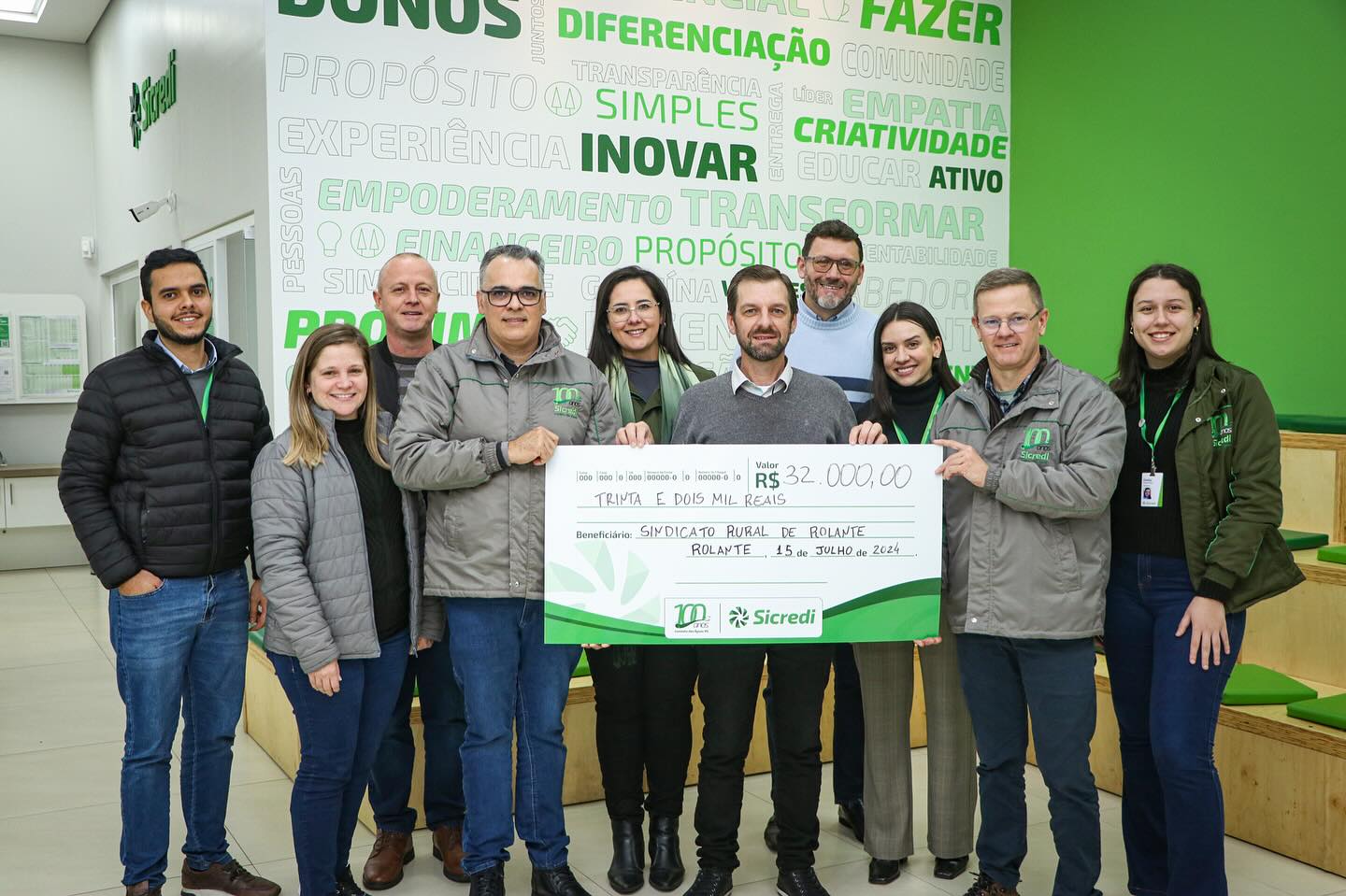 Sicredi doa R$ 32 mil para auxiliar agricultores atingidos pelas enchentes