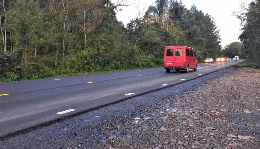 EGR irá contratar empresa para corrigir asfalto recém recuperado na ERS-115 em Três Coroas