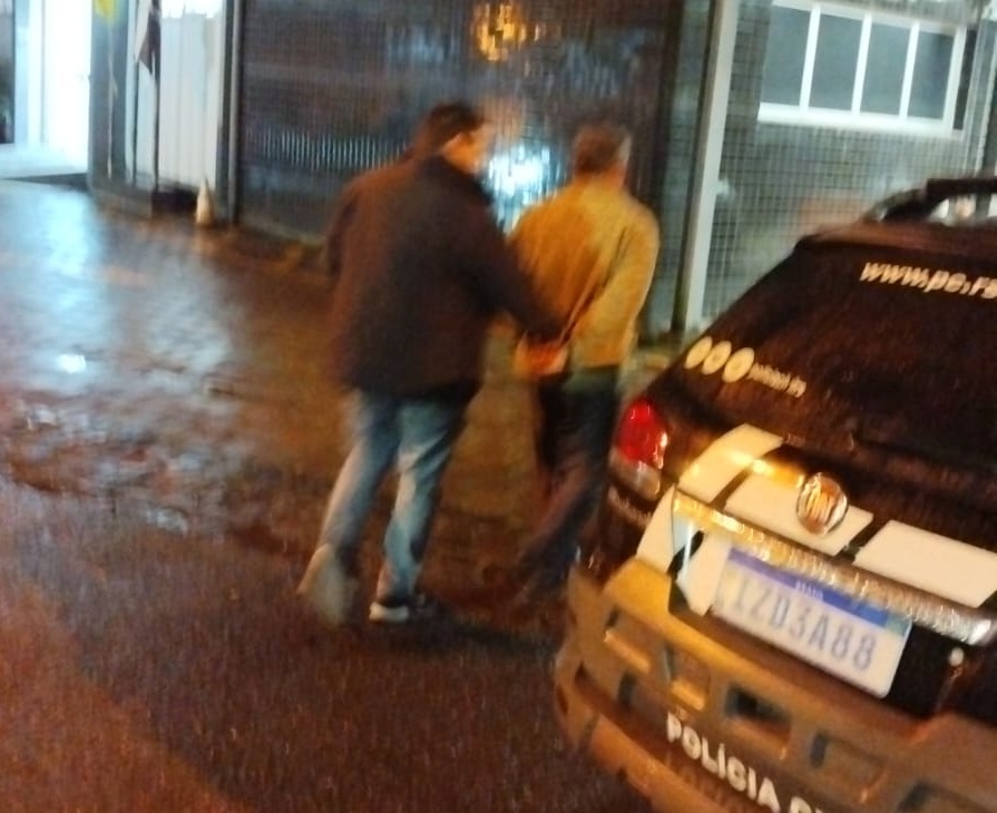 Polícia prende pastor acusado de múltiplos crimes sexuais contra menores de idade em Parobé