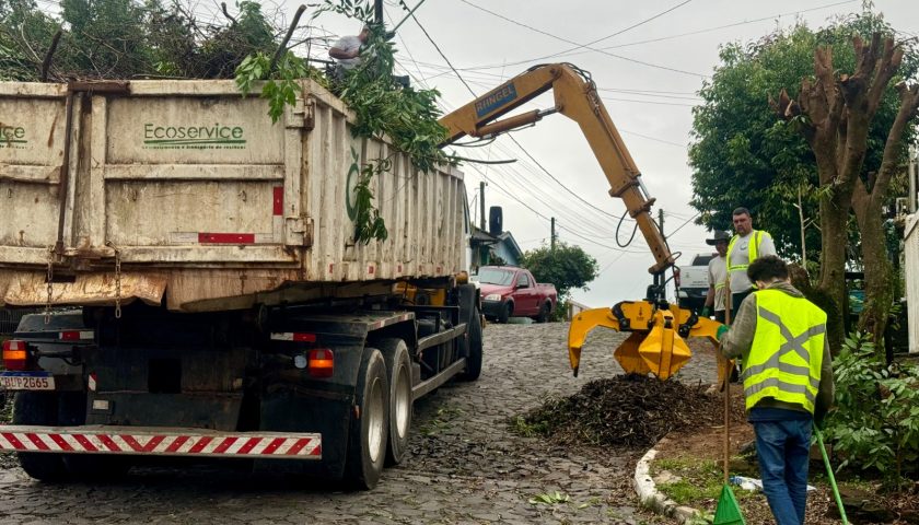 Recolhimento de Podas continua sendo realizado em Taquara