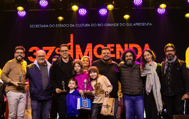 Taquarense Cléber Brenner se consagra na 37ª Moenda da Canção de Santo Antônio da Patrulha