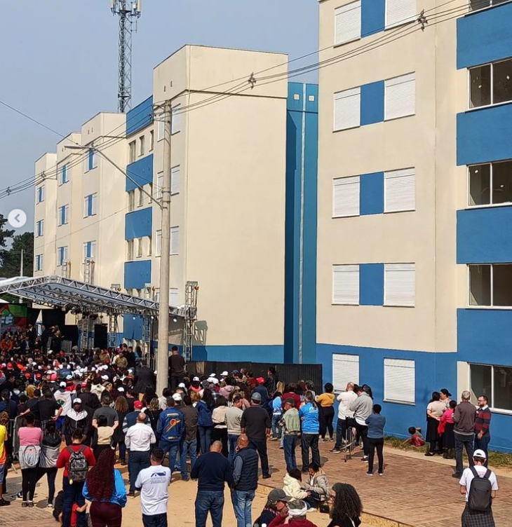 Taquara assina contrato para construção de 144 unidades habitacionais em cerimônia com o presidente Lula