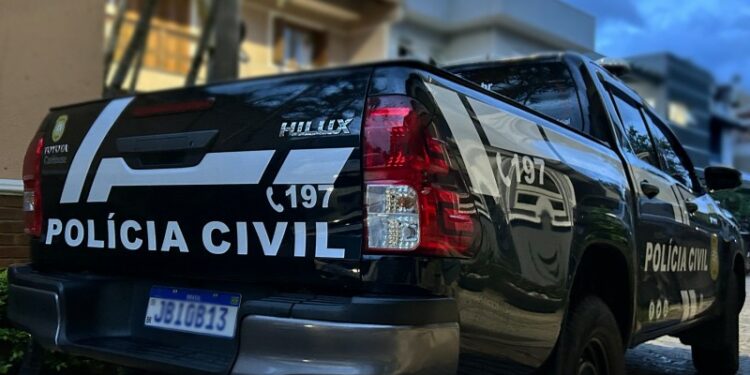 Polícia cumpre mandado em Igrejinha em investigação sobre furto em loja de armas