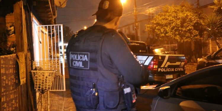 Operação da Polícia Civil cumpre mandado de busca em Taquara