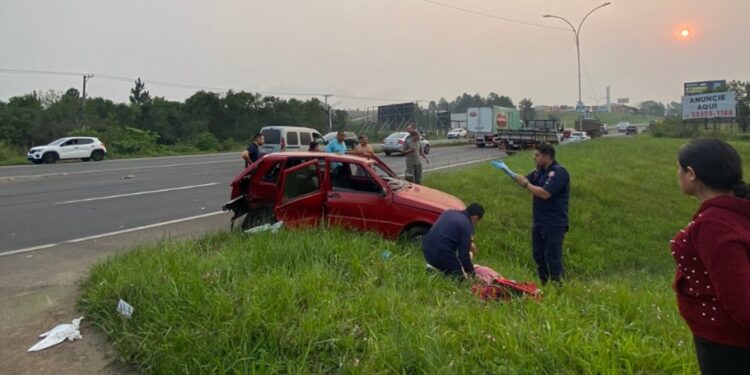 Acidente deixa duas pessoas feridas na ERS-239