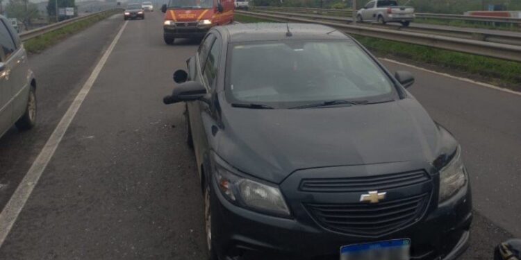 Motociclista sofre ferimentos em colisão na ERS-239