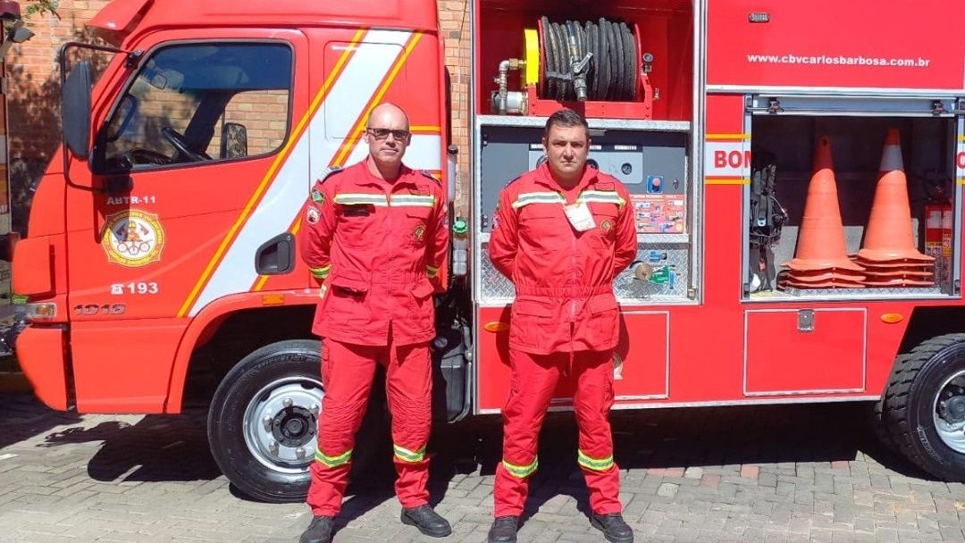 Bombeiros controlam incêndio em agência do Banco do Brasil em Três Coroas