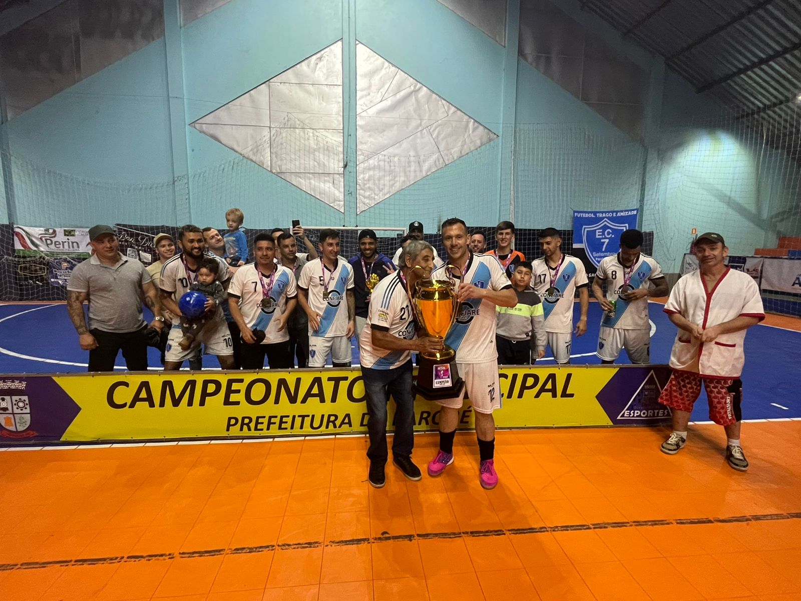 Definidos campeões do Campeonato Municipal de Futsal 2024 de Parobé nas séries Master, Bronze e Ouro