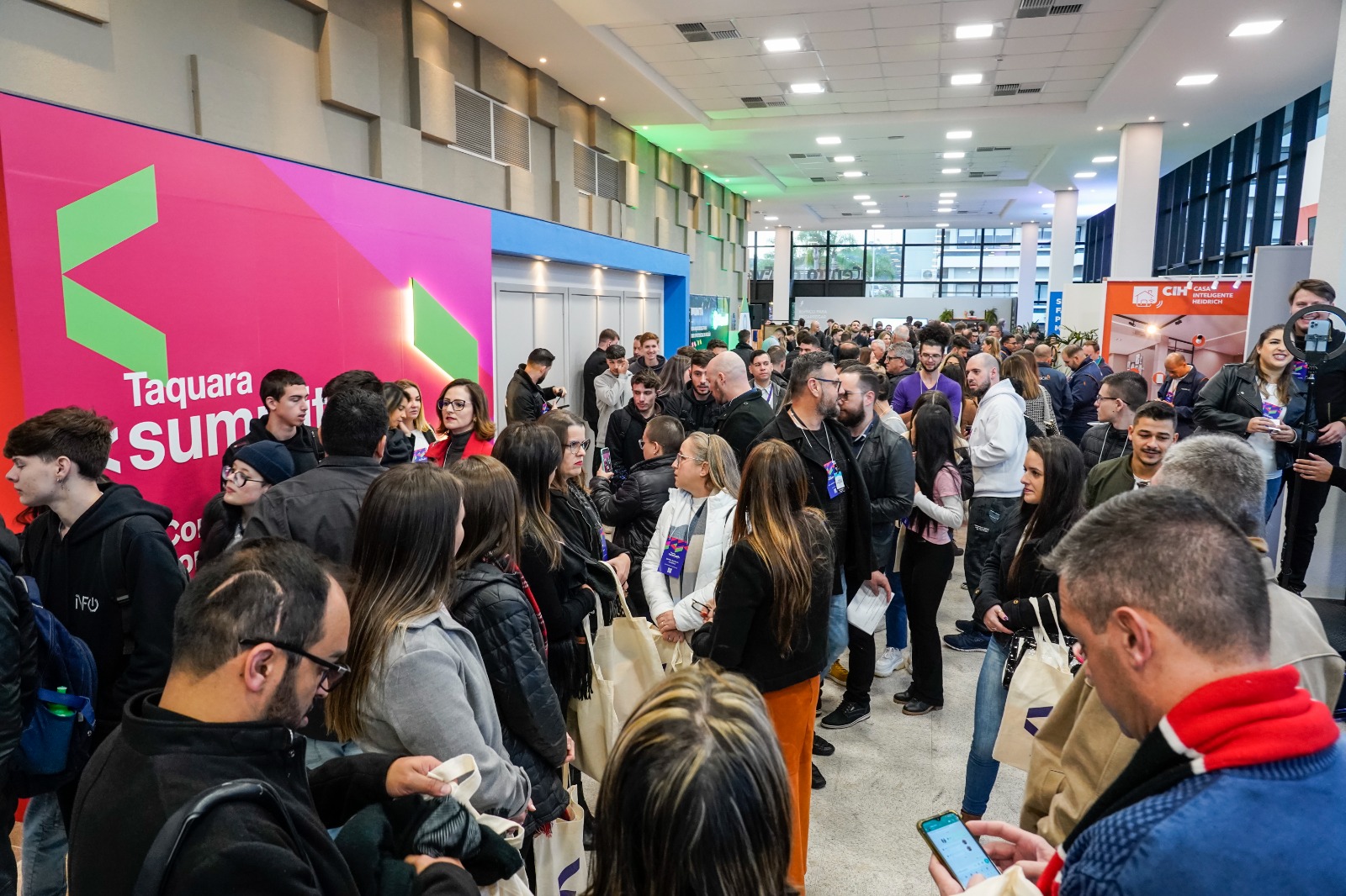 Taquara Summit 2024 é amanhã: Conheça os destaques da programação!