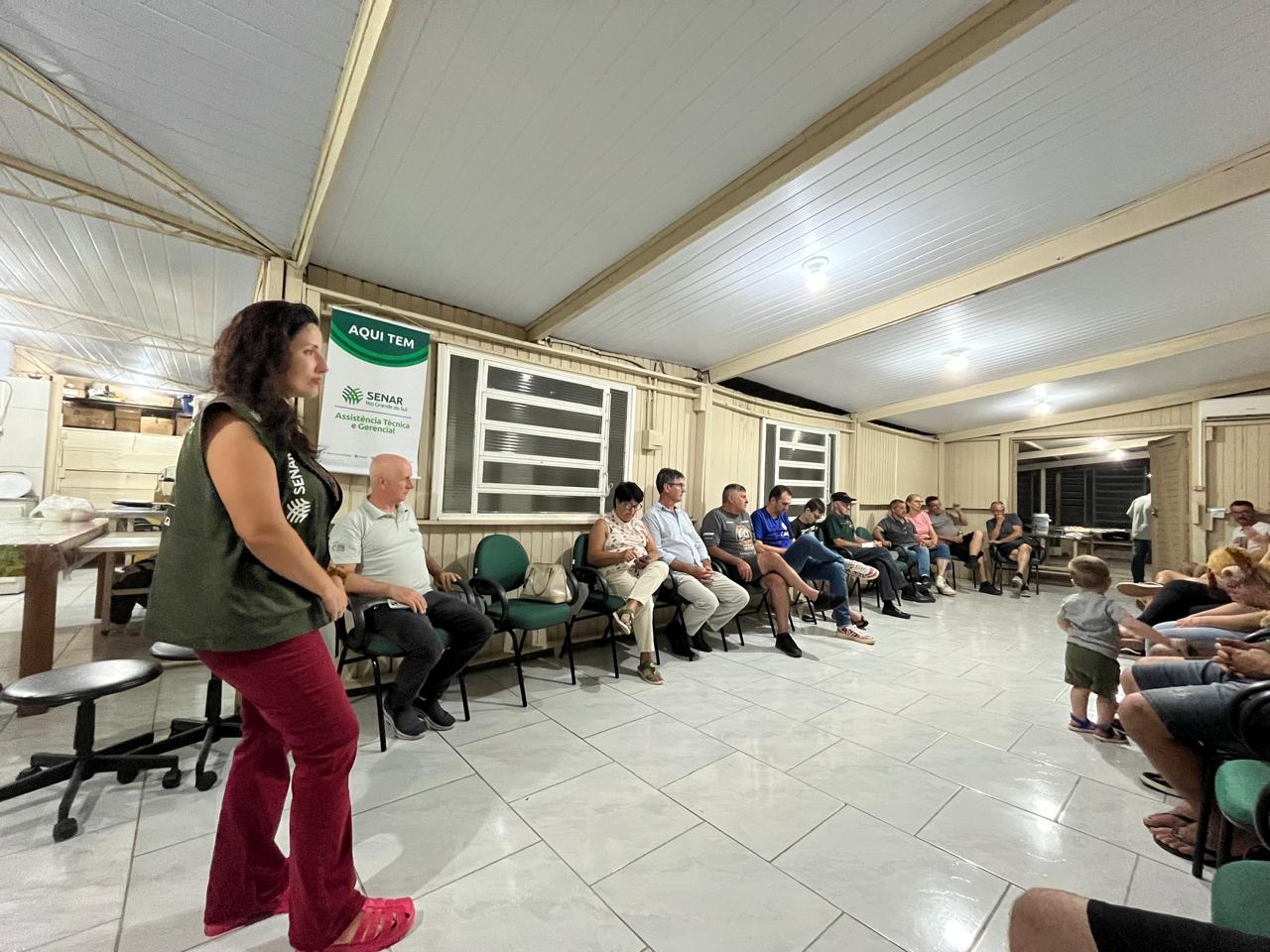 Ciclo de assistência técnica e gerencial em apicultura é concluído no Vale do Paranhana