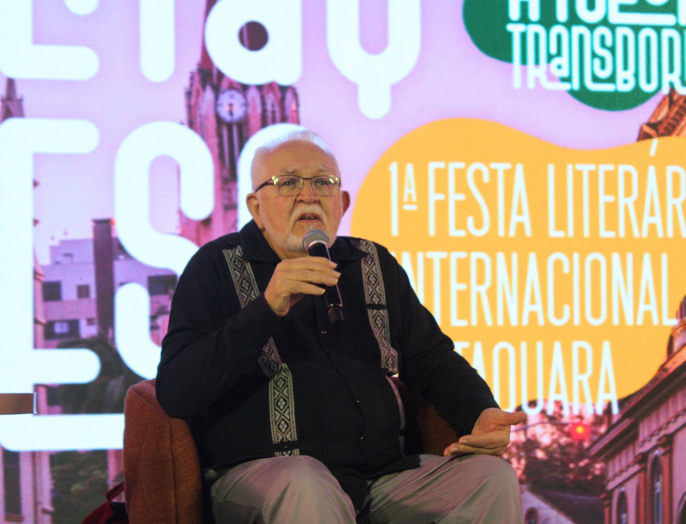 1ª Festa Literária Internacional de Taquara tem início celebrando a poesia de Eduardo Langagne