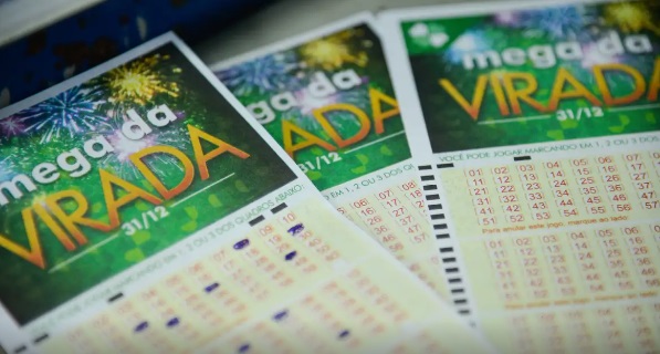 Mega da Virada: sorteio é realizado para prêmio de R$ 1,09 bilhão; veja as dezenas
