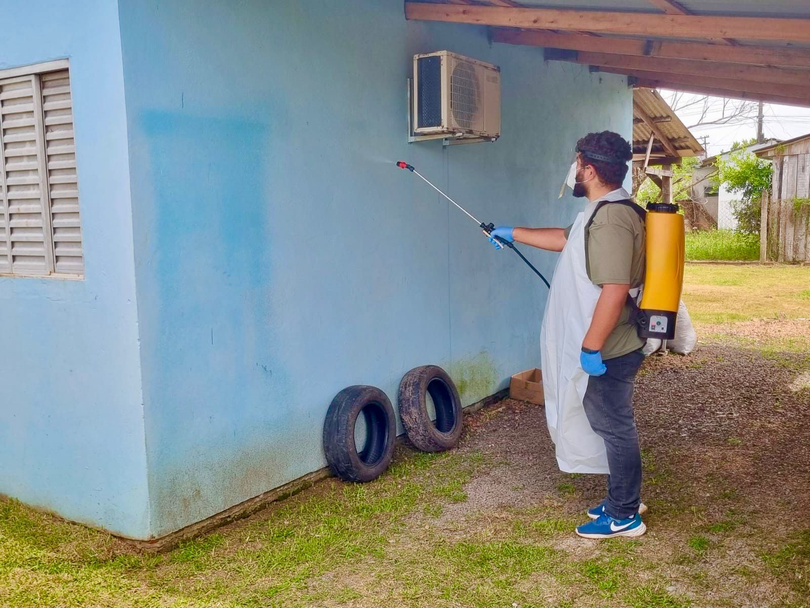 Borrifação Residual Intradomiciliar será utilizada como estratégia contra o Aedes aegypti em Taquara