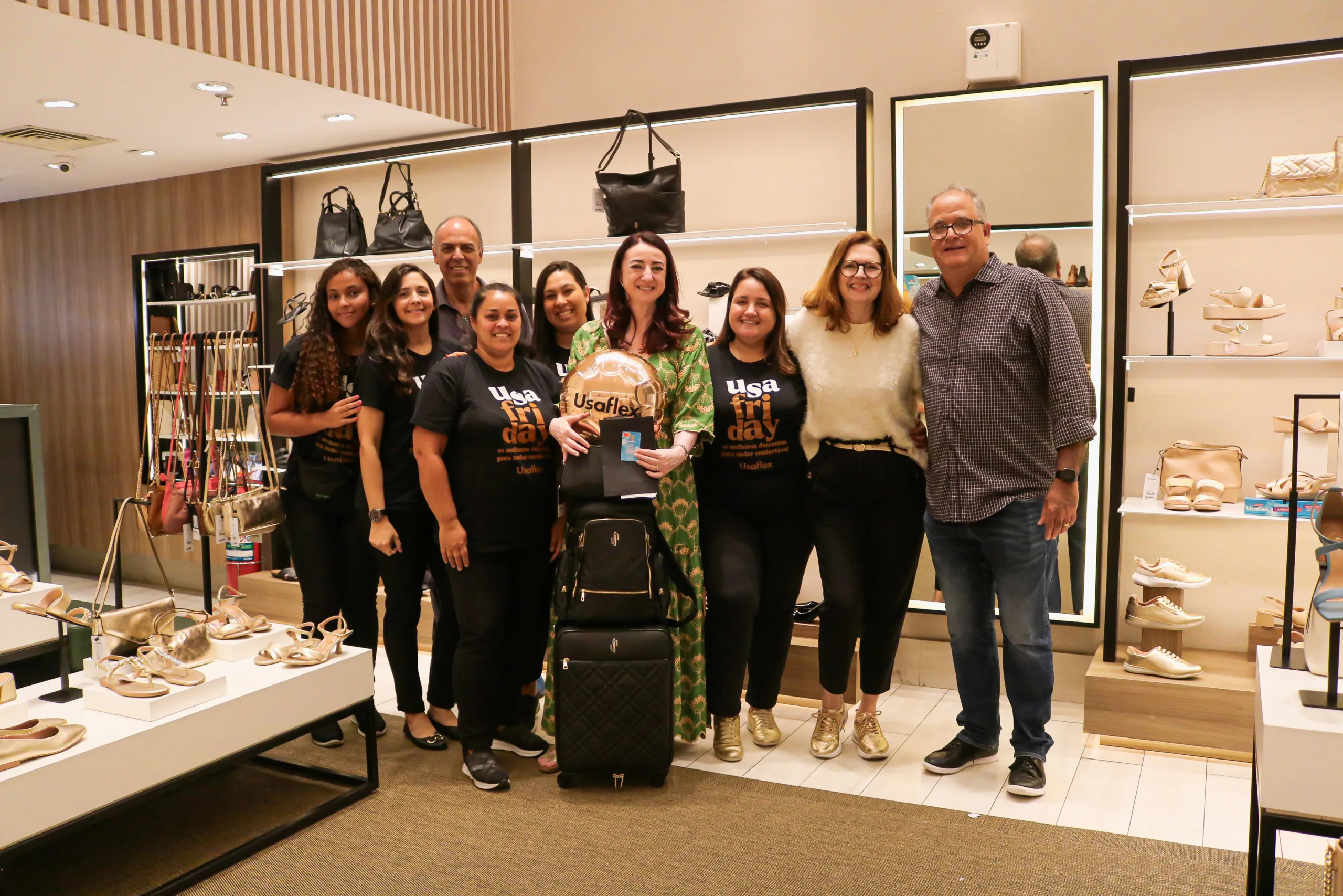 Consumidora é premiada com viagem para Portugal em campanha da Usaflex