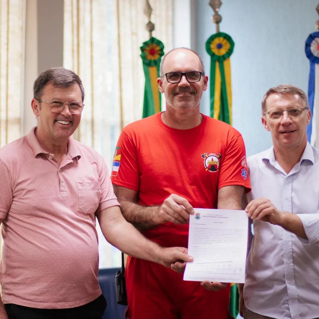 Três Coroas renova convênio com os Bombeiros Voluntários