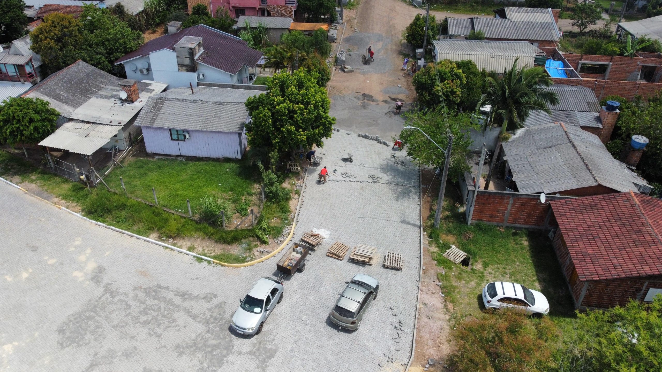 Obras de pavimentação avançam na Rua Adroaldo Mesquita da Costa, em Parobé