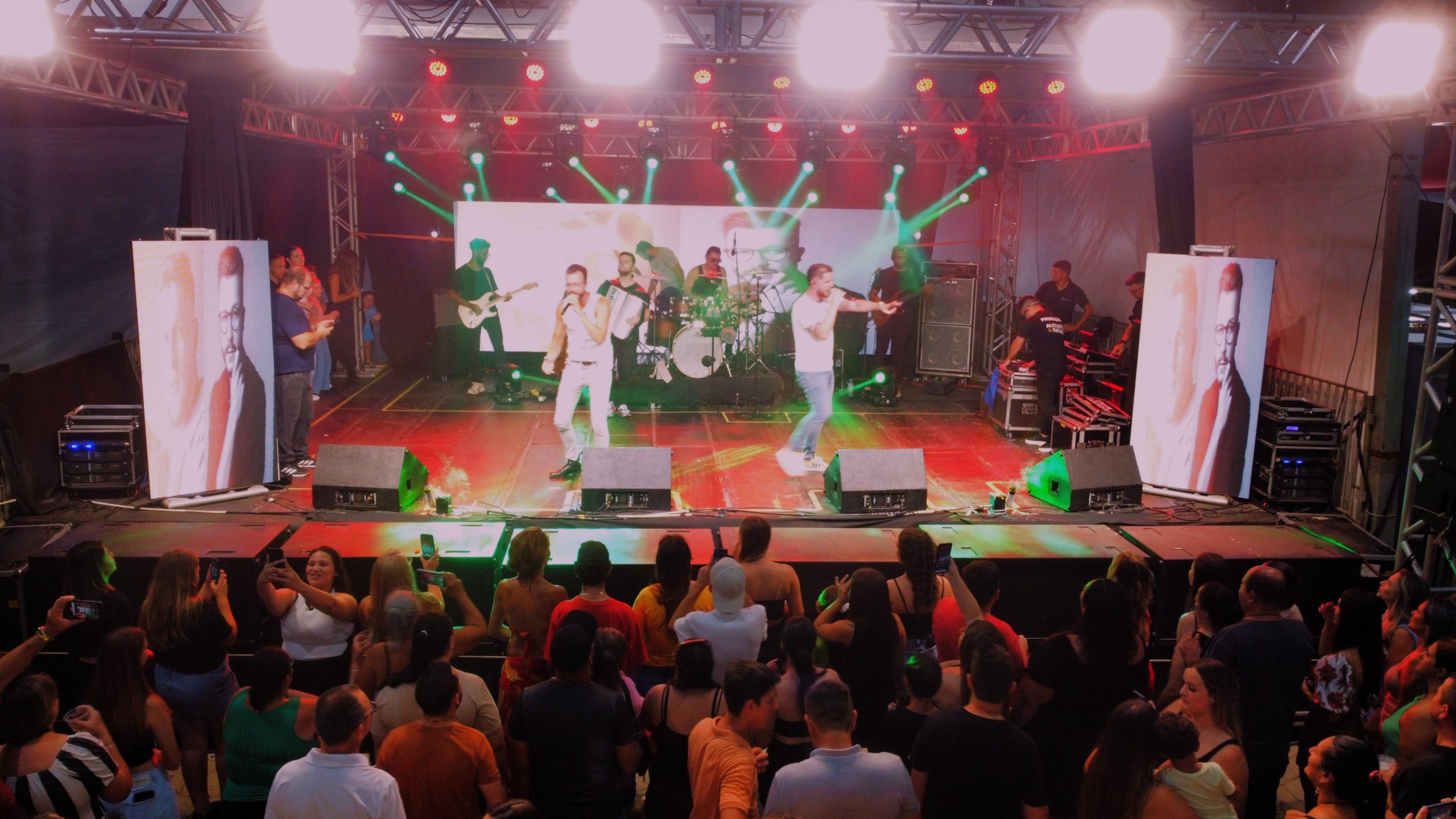 19ª Festa da Melancia de Parobé é encerrada com sucesso com show nacional de Augusto e Rafael