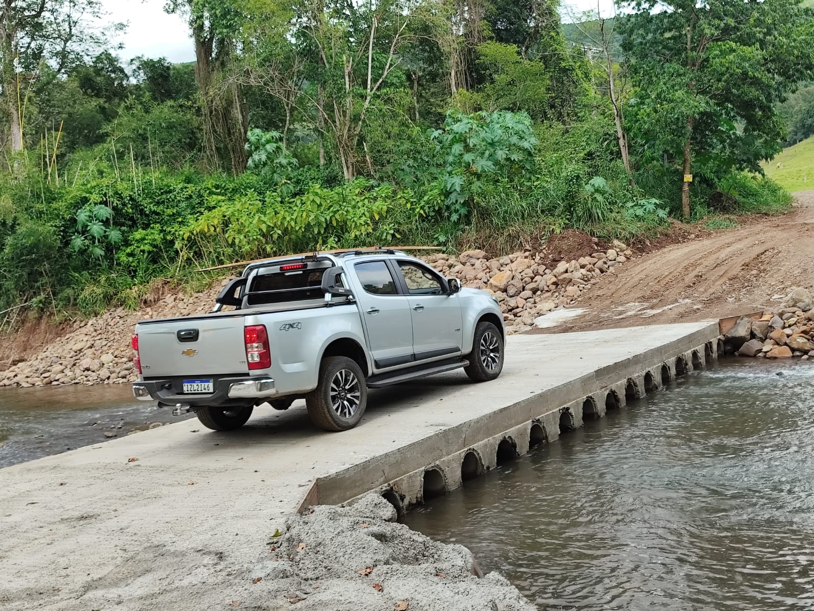 Passagem entre Padilha e Padilha Velha é liberada para veículos leves em Taquara