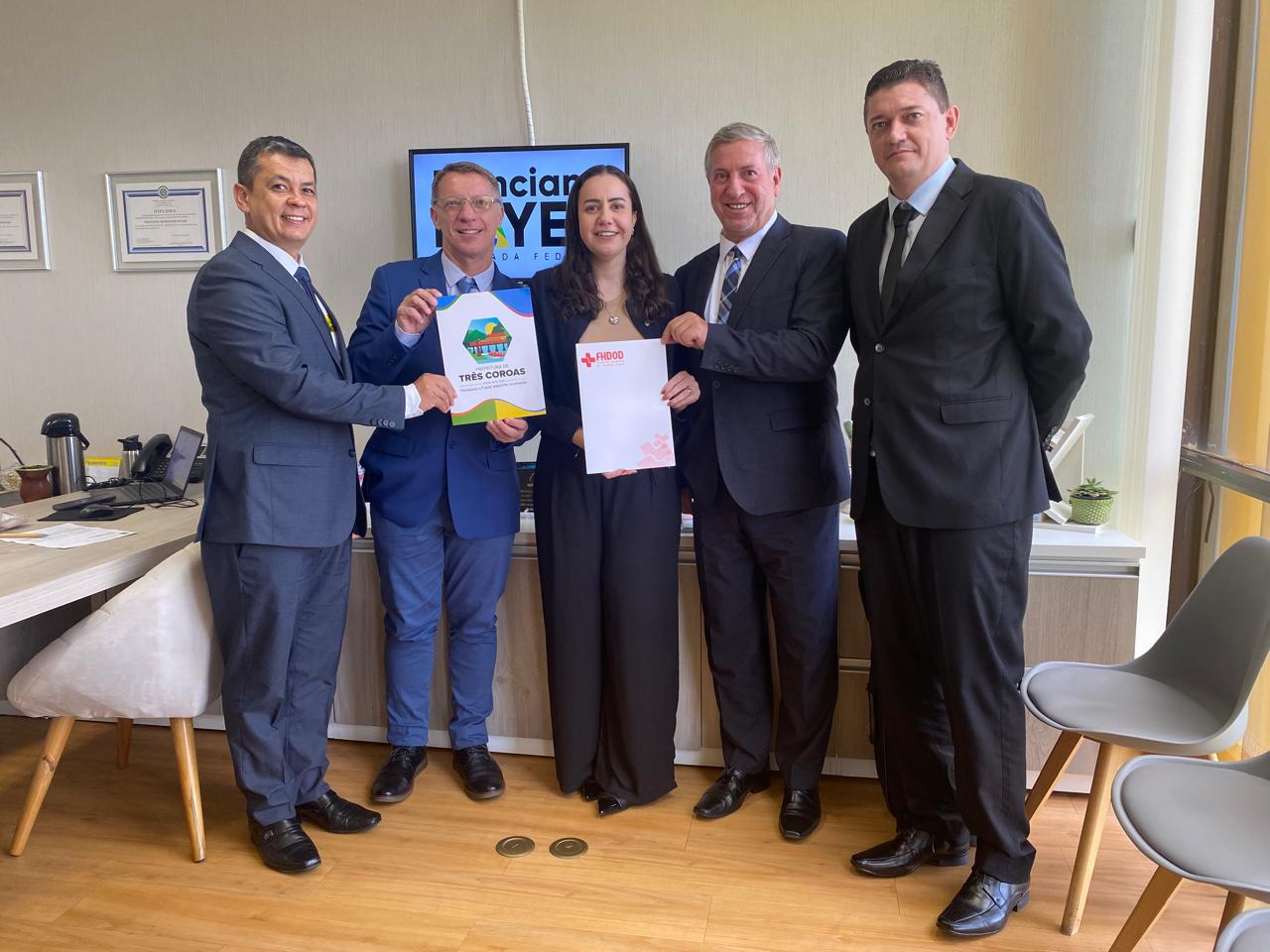 Prefeito de Três Coroas fez roteiro por Brasília em busca de recursos