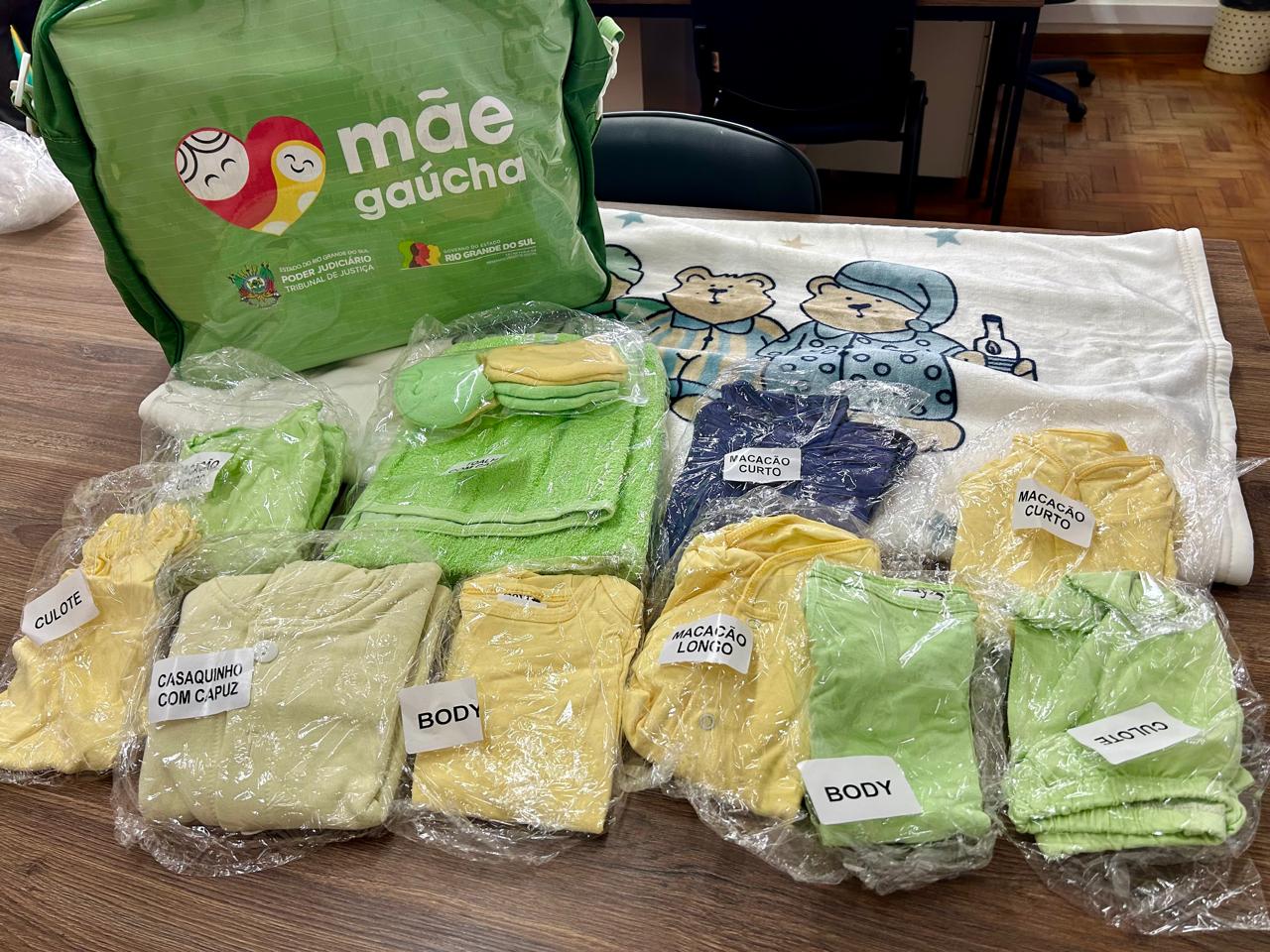 Gestantes de Taquara inscritas no Bolsa Família e com pré-natal em dia recebem Kit Maternidade