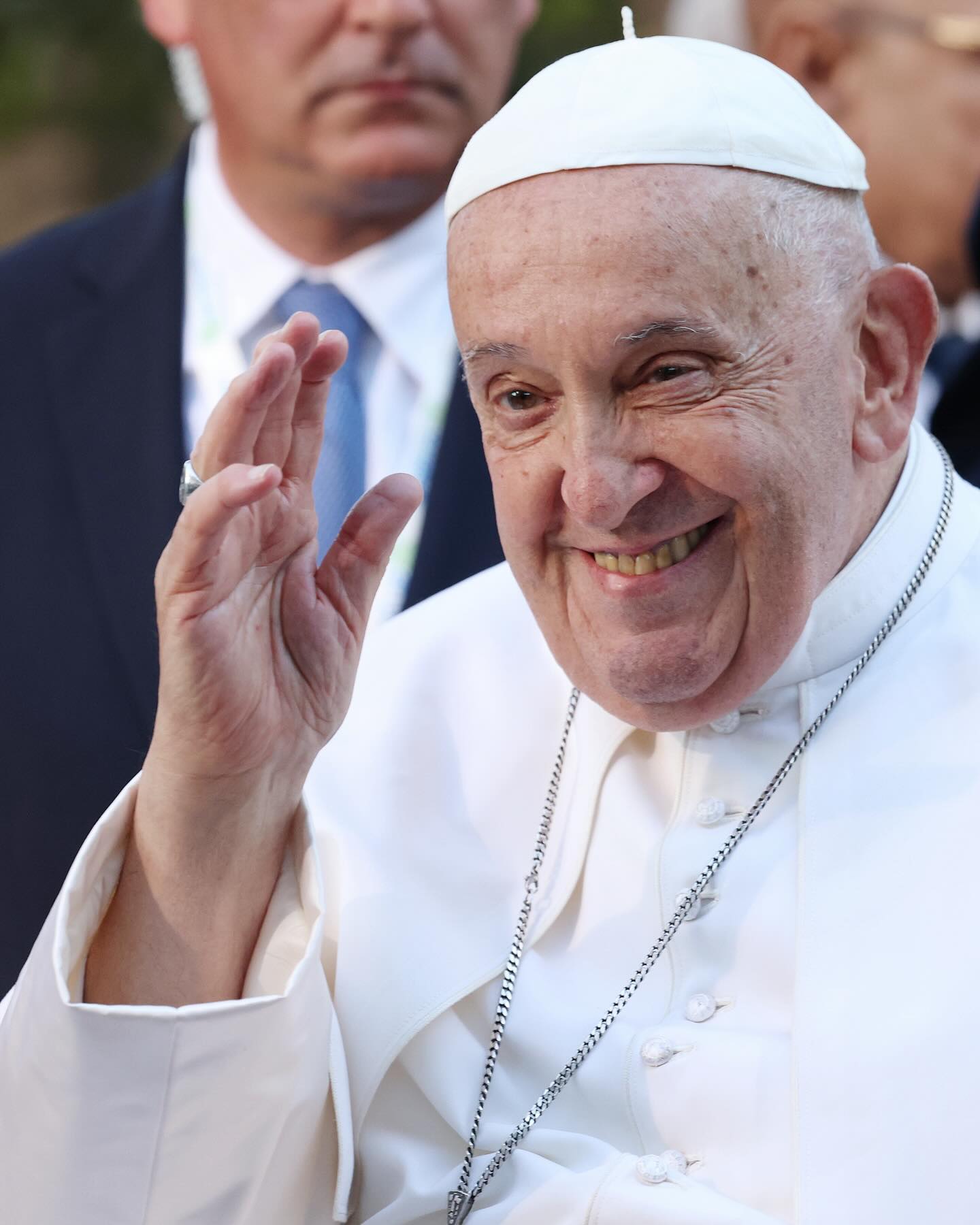 Prefeita de Taquara publica mensagem em homenagem ao Papa Francisco