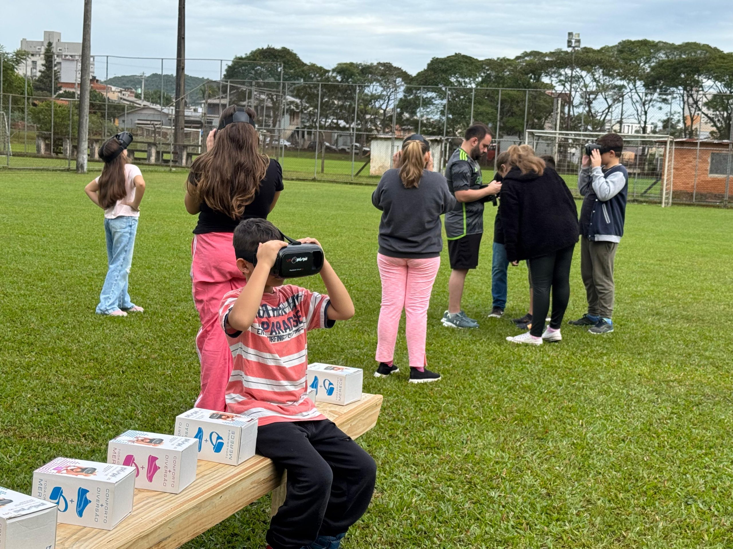Instituto Quero-Quero recebe equipamentos tecnológicos para oficinas educativas