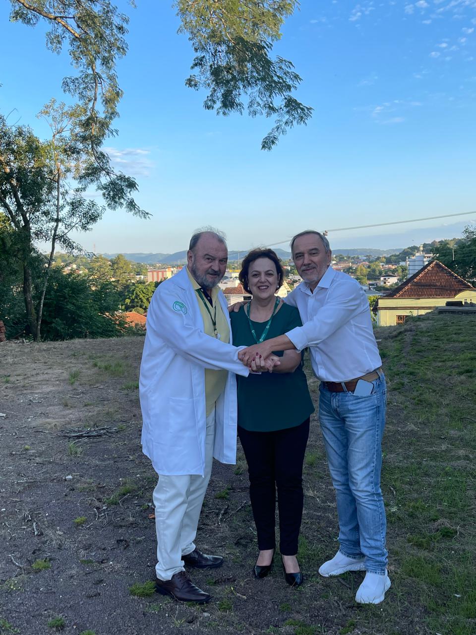 Vice-presidente da AMRIGS acompanha obras de ampliação do Hospital Bom Jesus