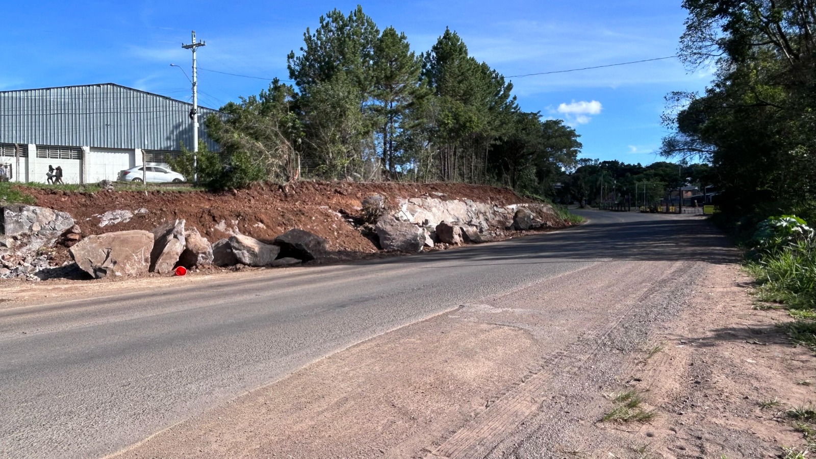 Trânsito na ERS-020 terá novos bloqueios e sistema "pare e siga" nos dias 26 e 27 de abril em Taquara