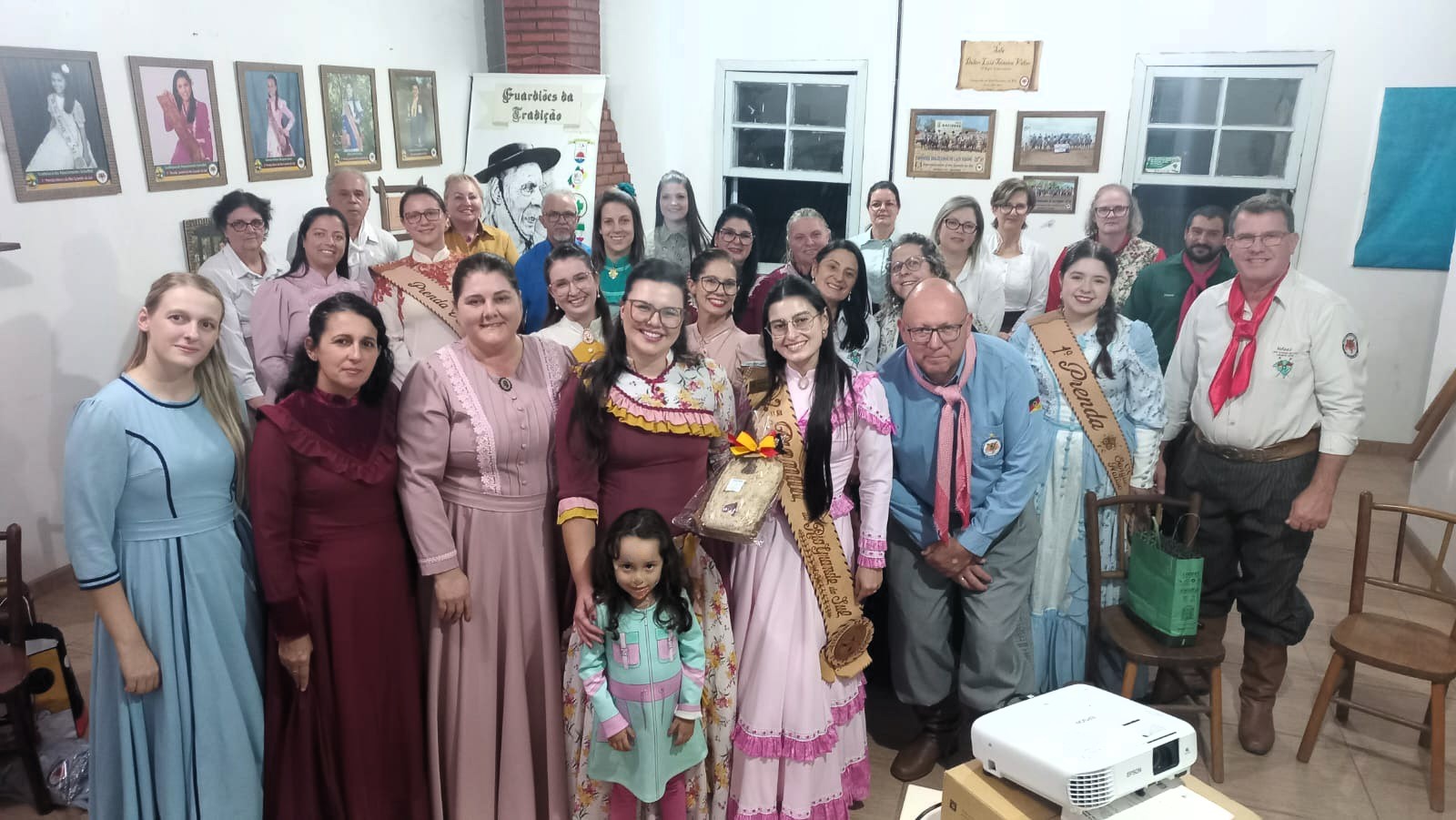 Curso de Cerimonial e Protocolo reúne tradicionalistas em Taquara