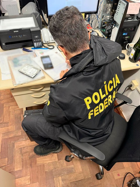 Polícia Federal combate crimes eleitorais em Riozinho